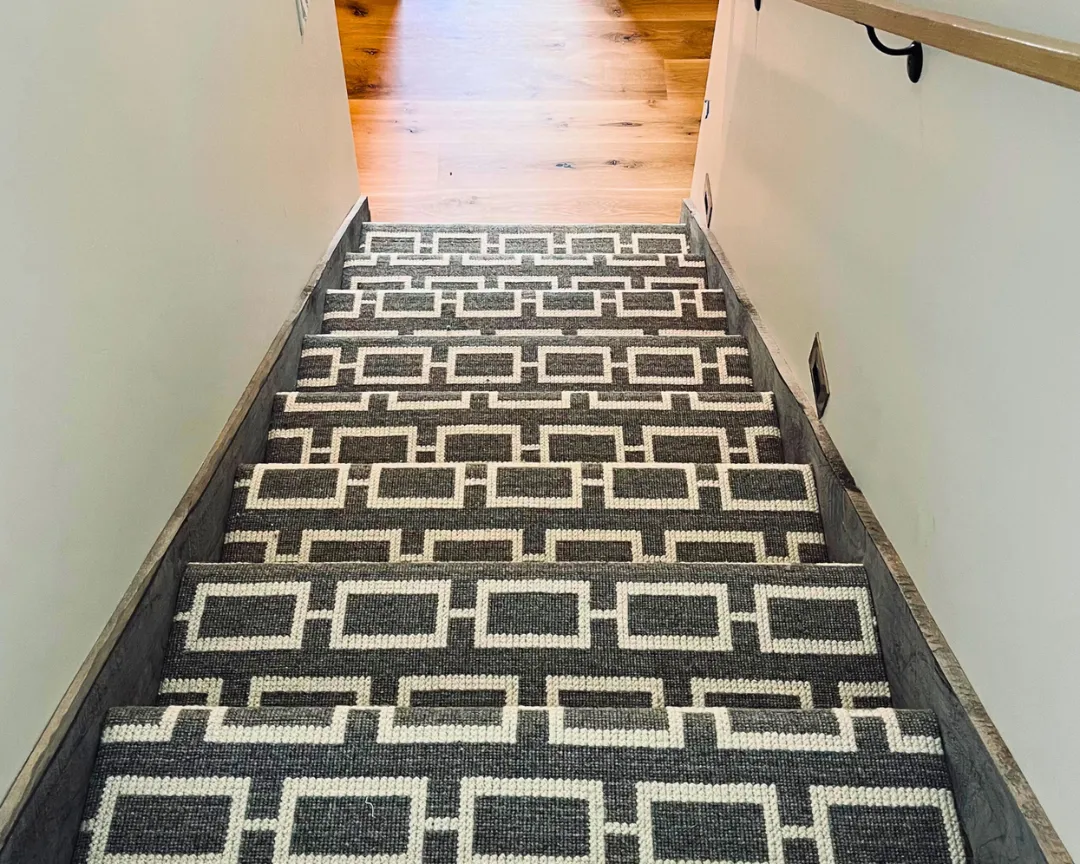 Stair runner installation